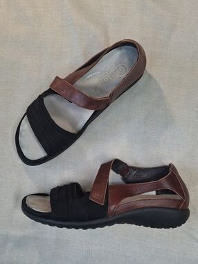 NAOT Women’s Papaki Black Velvet Nubuck & Cinnamon Leather Sandals Size 38 US 7